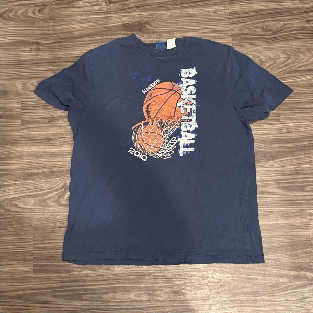 Reebok Basketball Graphic T-Shirt Men’s Size 2XL Vintage Sports Tee 2010